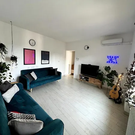 Apartment Ca Grappa With And Mountain Views *